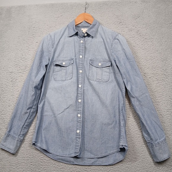 J.Crew Women's Chambray Button‎ Down Shirt XS Light Blue 100% Cotton - Picture 2 of 8